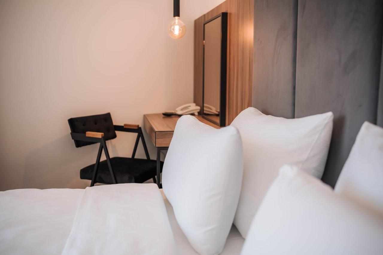 Hotel Carpe Diem Mostar Exteriör bild